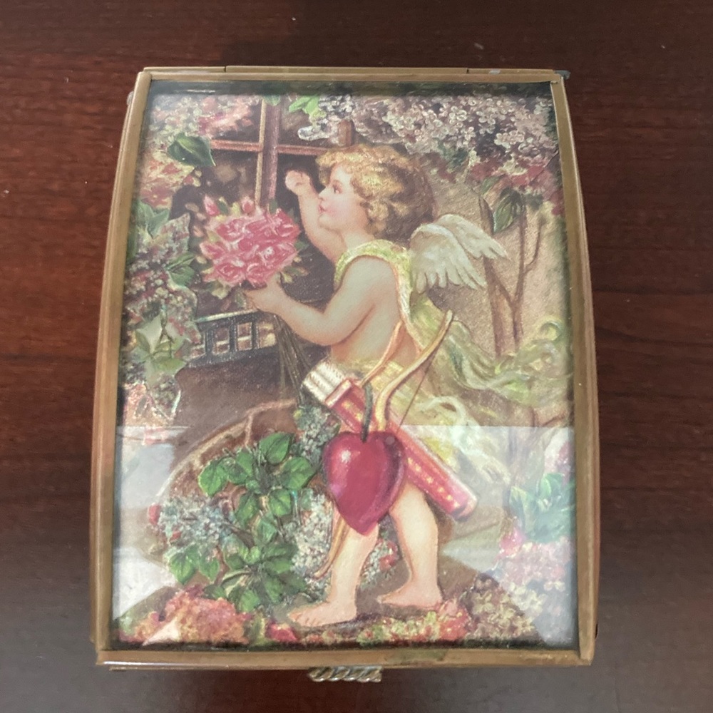 Cupid Jewelry Box